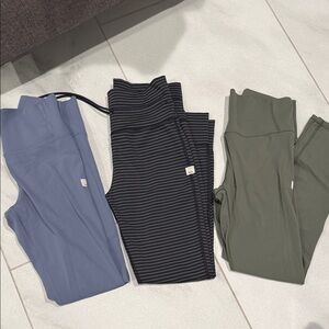 Vuori Women's Leggings - Blue, Black Stripe, Green